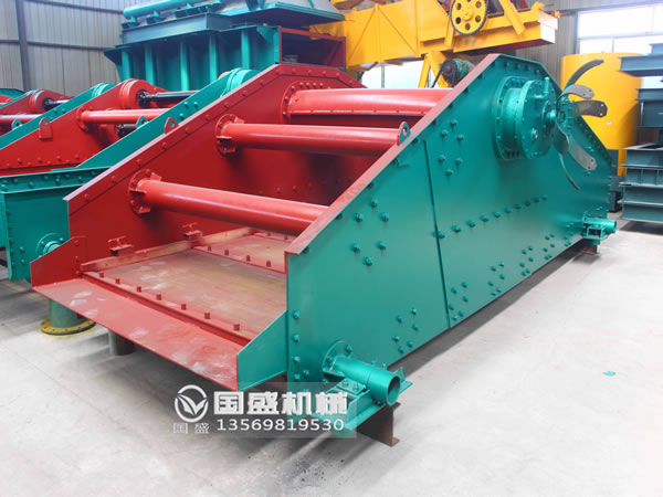 振動(dòng)脫水篩選機(jī) 振動(dòng)脫水篩選機(jī)