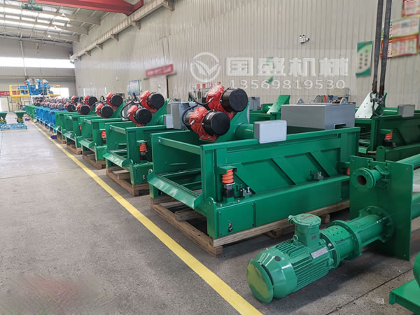 鉆井液固控系統 鉆井液固控系統